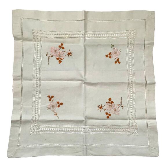 Vintage Floral Embroidered Doily Pulled Thread Square Topper Shabby Cottage Core - Picture 1 of 3